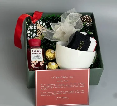 Christmas gift hamper